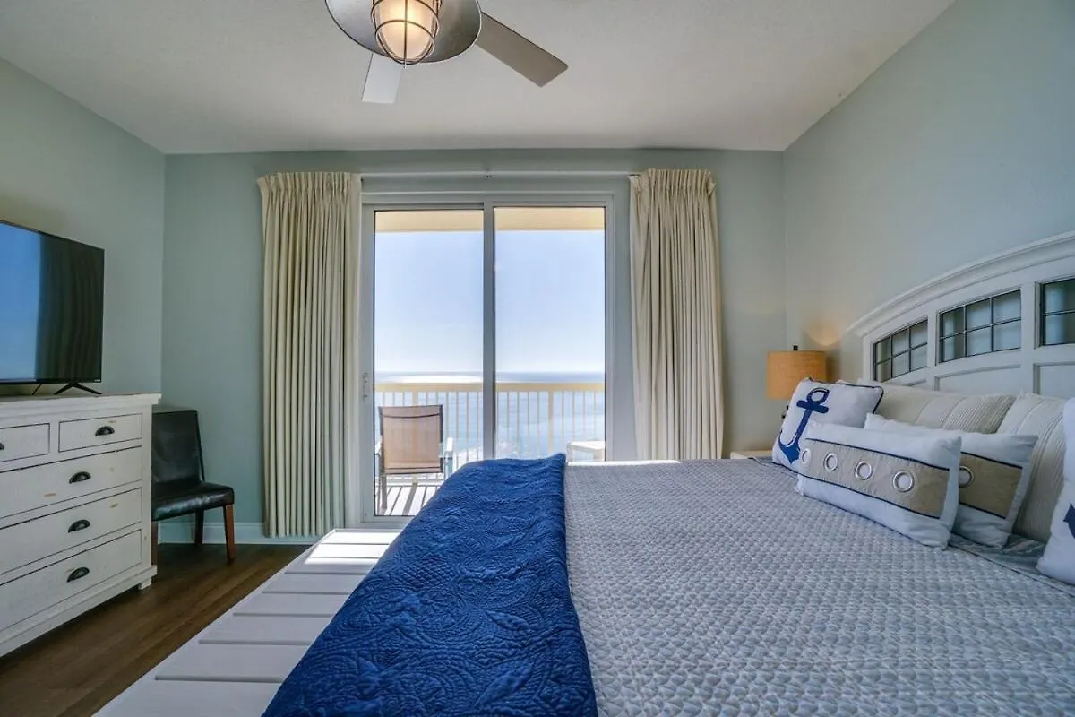 Calypso 1401E 3Br 3Ba Corner Unit Direct Gulf Front High Demand Apartment Panama City Beach United States